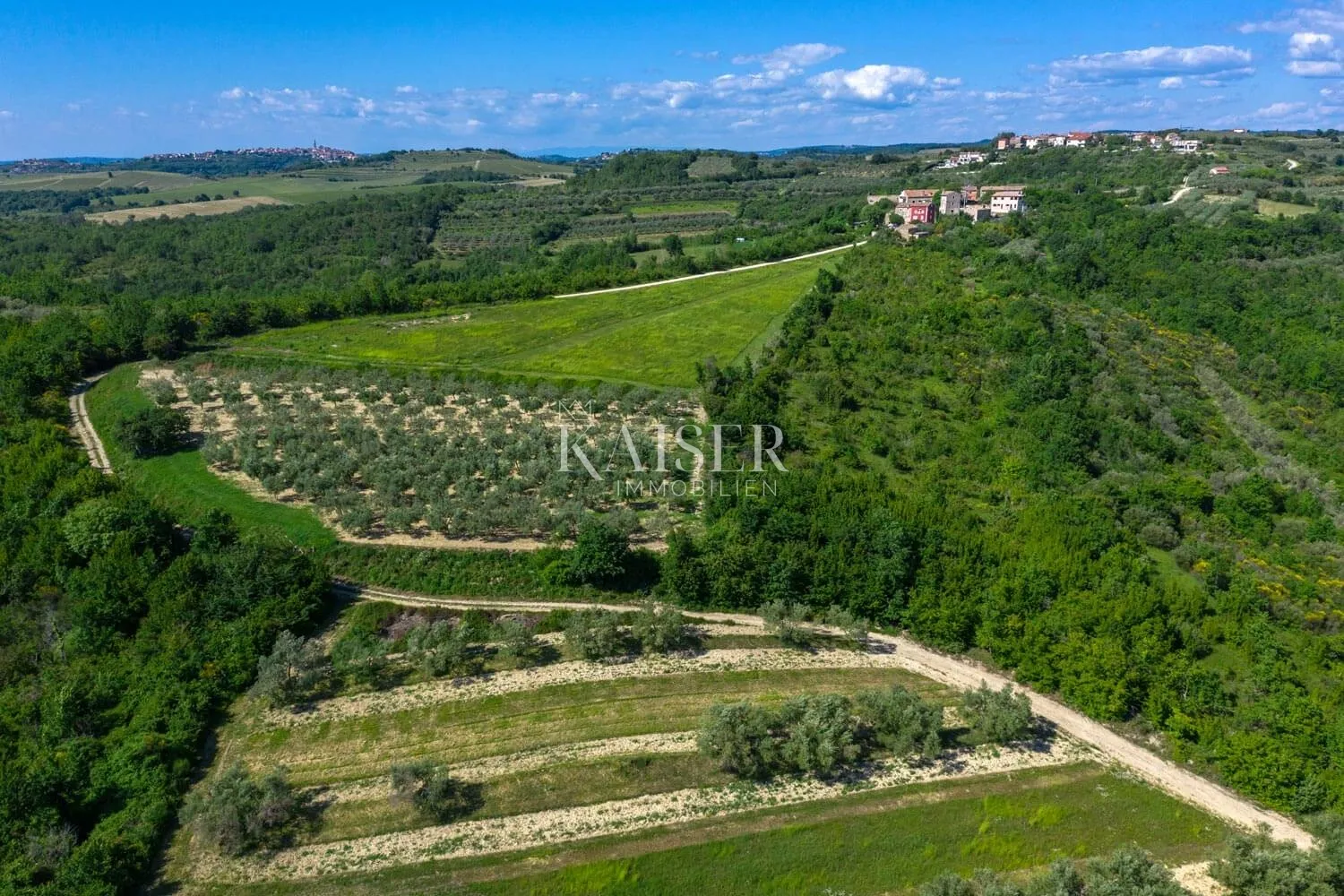 istra, buje- kuća 150m2 s bazenom i pogledom na more - slika 35