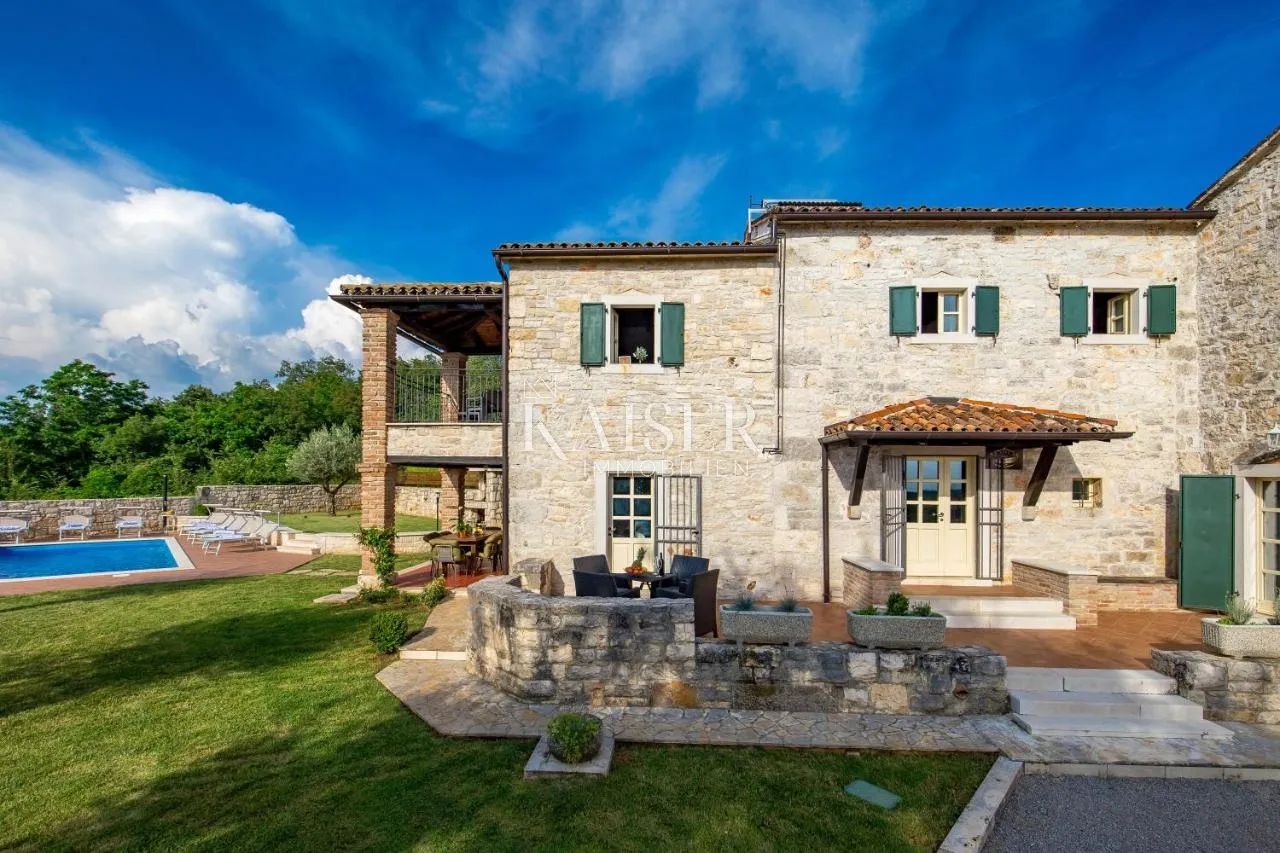 istra - villa s bazenom i okućnicom 1000 m2 - slika 2