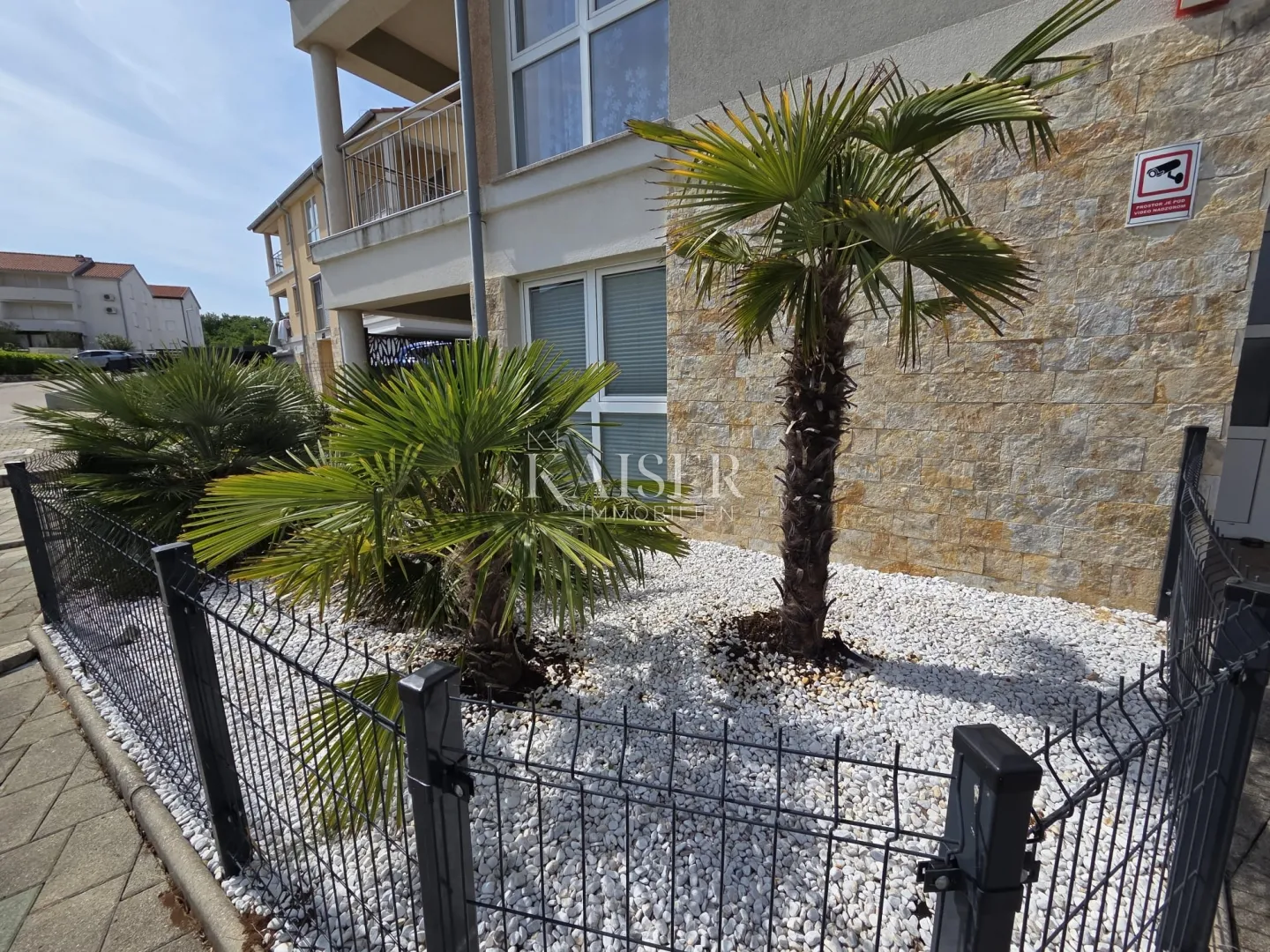 krk, čižići - stan 61m2 u prizemlju, sa 70m2 okućnice - slika 21