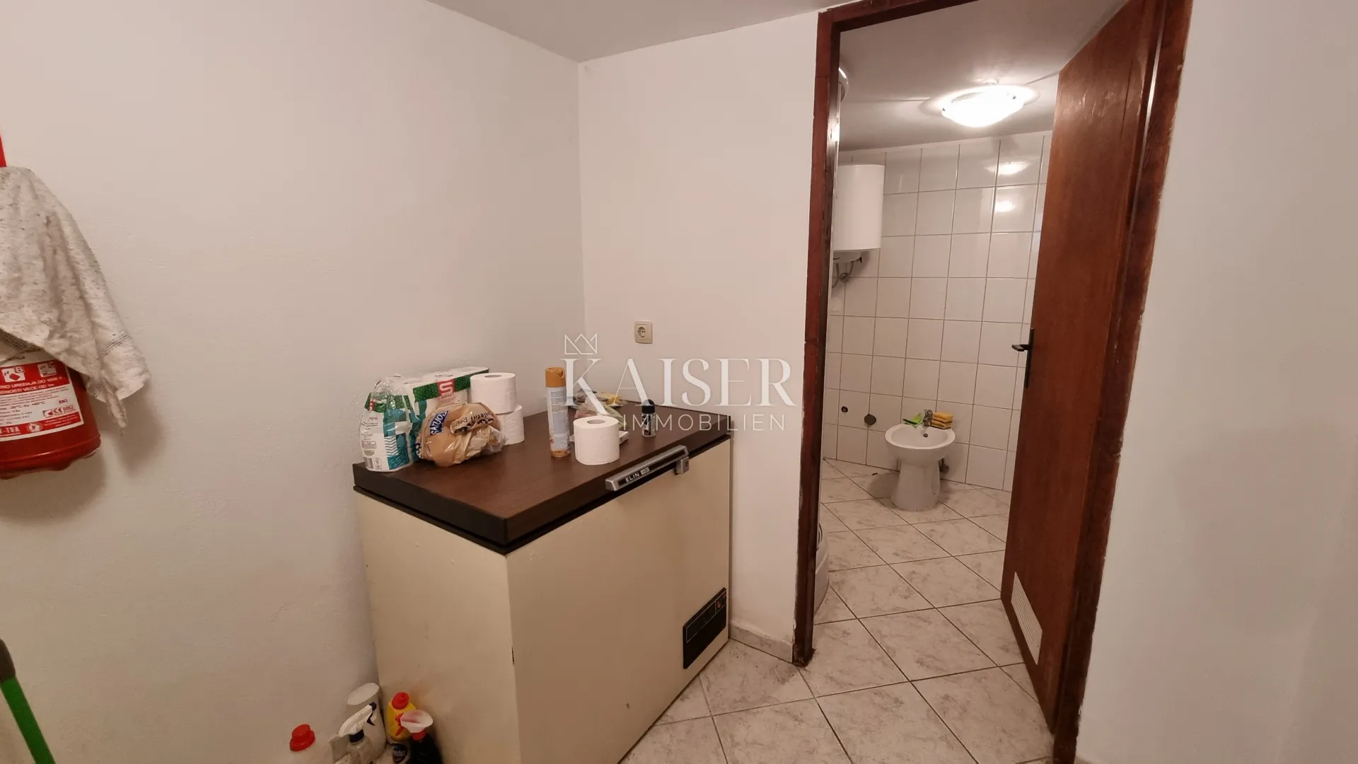 novi vinodolski - dvije kuće blizu centra grada za kompletnu adaptaciju - slika 4
