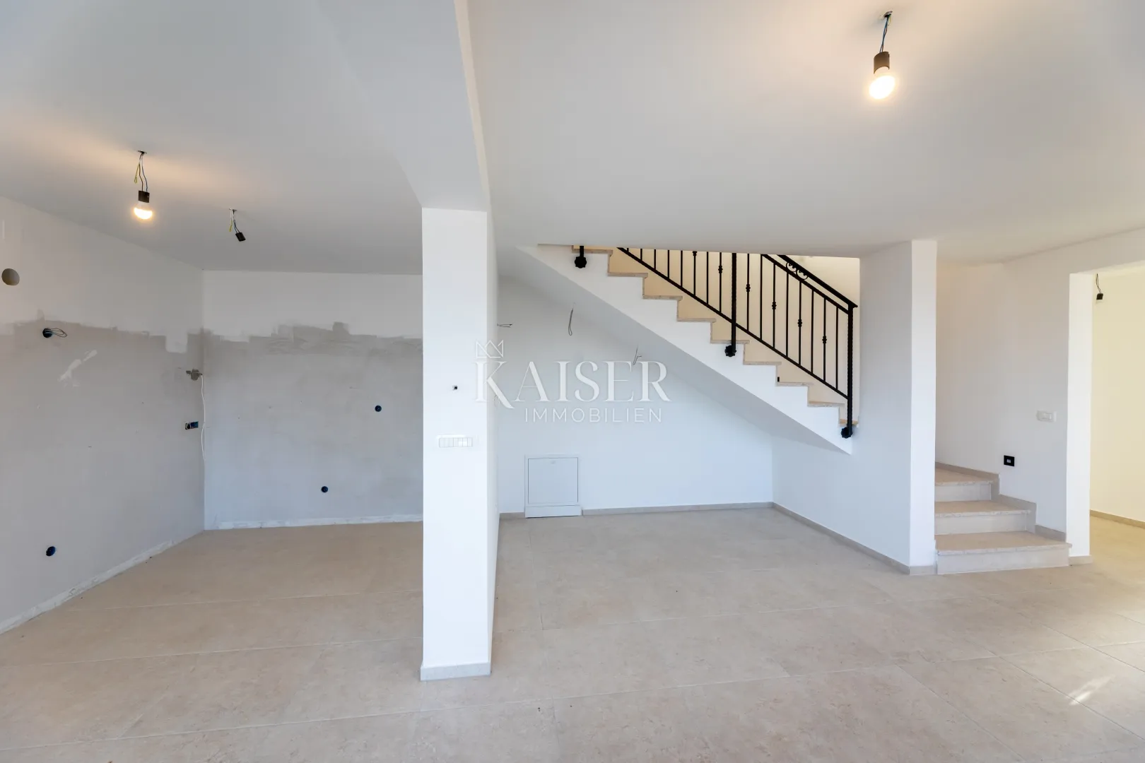 krk, klimno - kuća 266m2 na predivnoj lokaciji uz more - slika 23