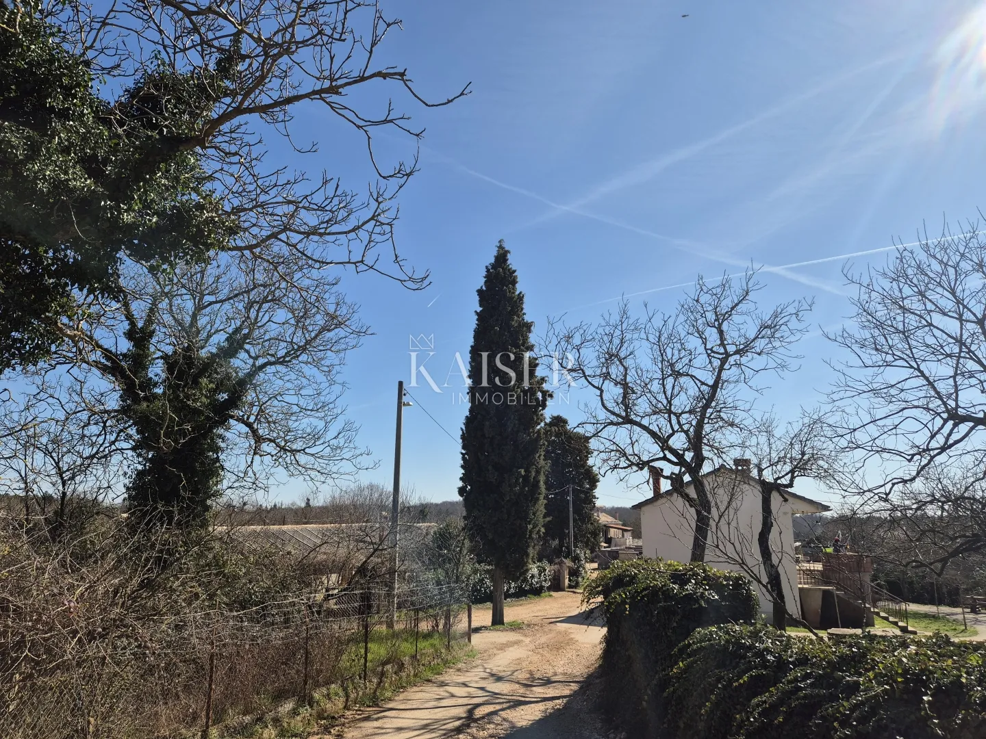 Istra, Pazin - poljoprivredno zemljište 13.513m2