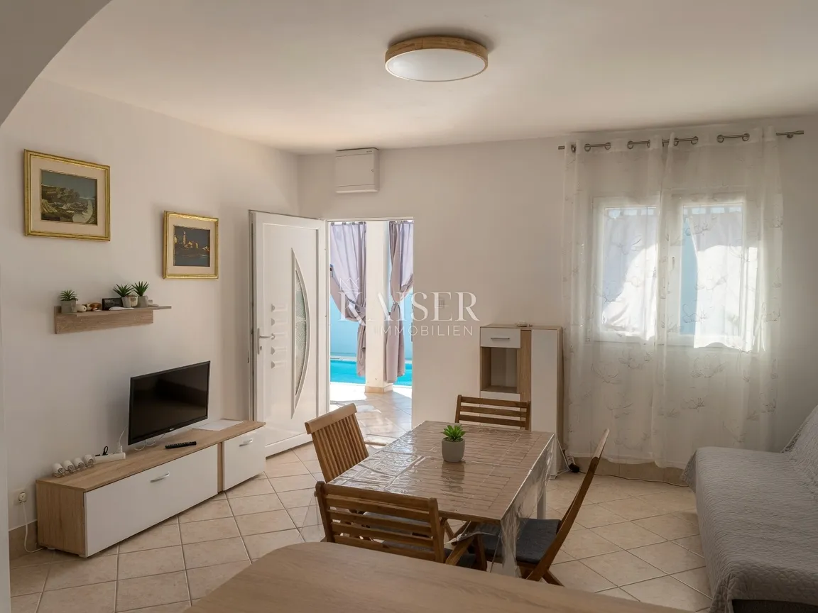 šibenik - kanica, kuća s bazenom, 150 m od mora - slika 7