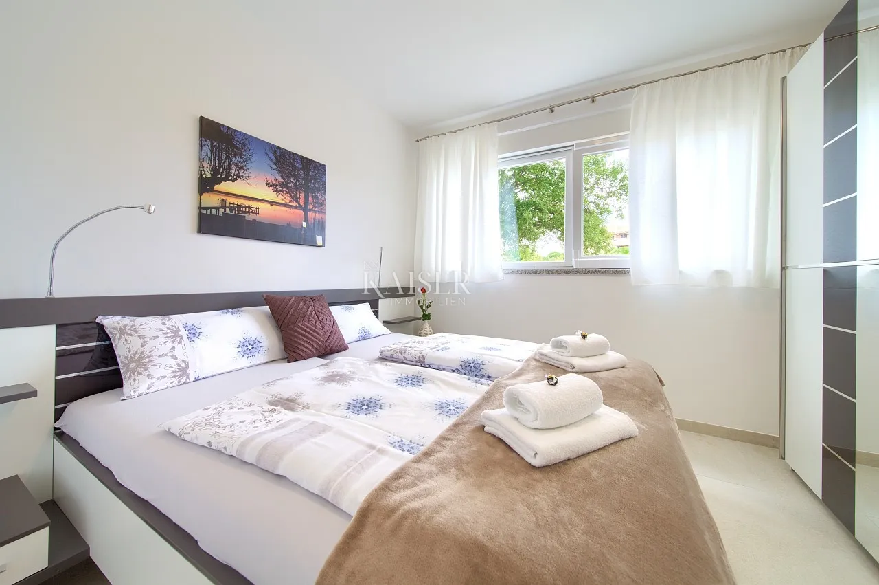 linardići, otok krk- vila 410m2 s bazenom i pogledom na more - slika 21