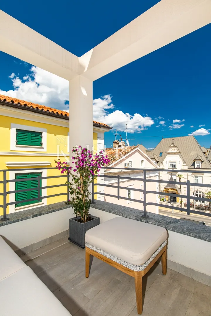 opatija- ekskluzivna vila u samom centru, 216m2 - slika 23