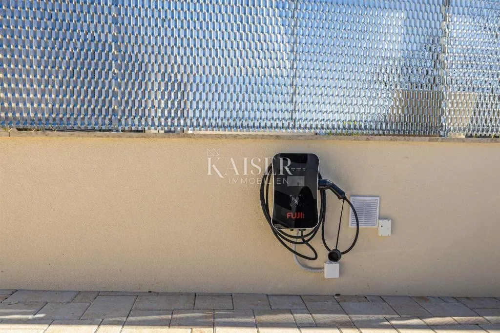 otok krk, omišalj - luksuzna dvojna kuća 204m2 - slika 27