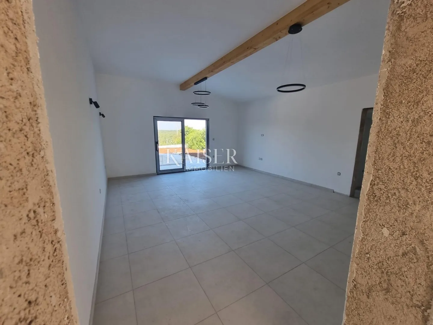 barban - kuća s bazenom 160 m2 i okućnicom 1100 m2 - slika 11