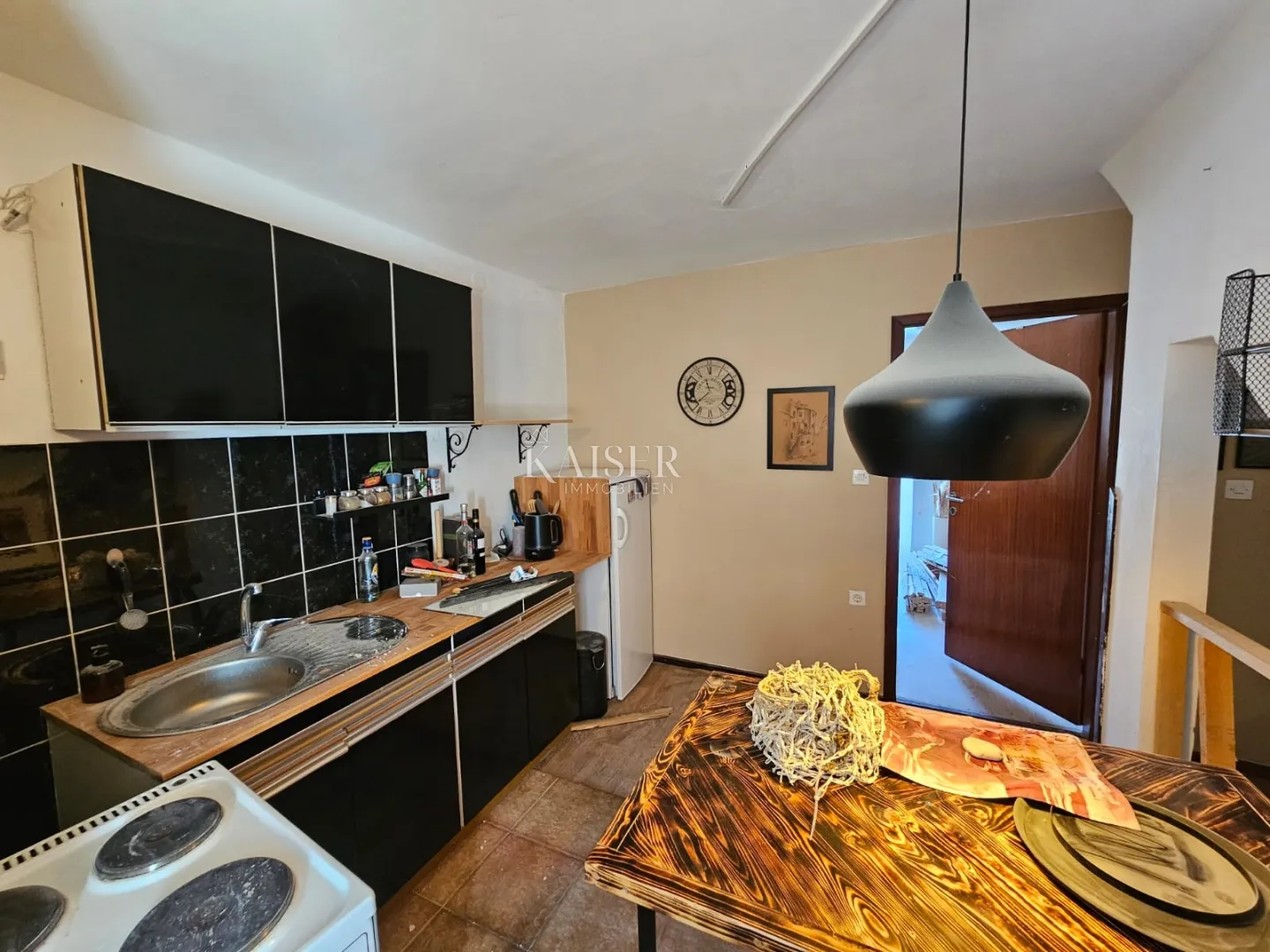 baška - šarmantna kuća u staroj jezgri 85m2 - slika 9
