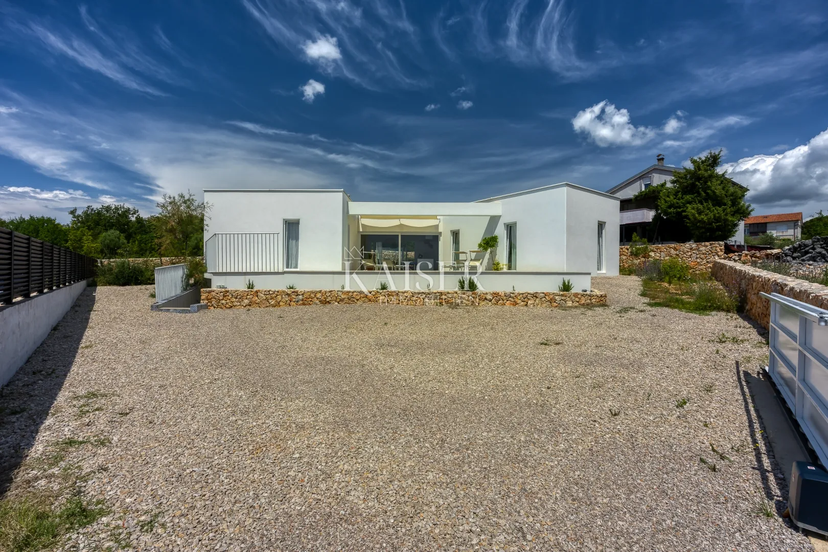 otok krk, okolica krka - predivna vila s pogledom na more, 110 m2 - slika 33