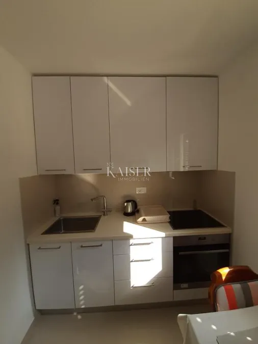 šibenik - kuća prvi red do mora - slika 43