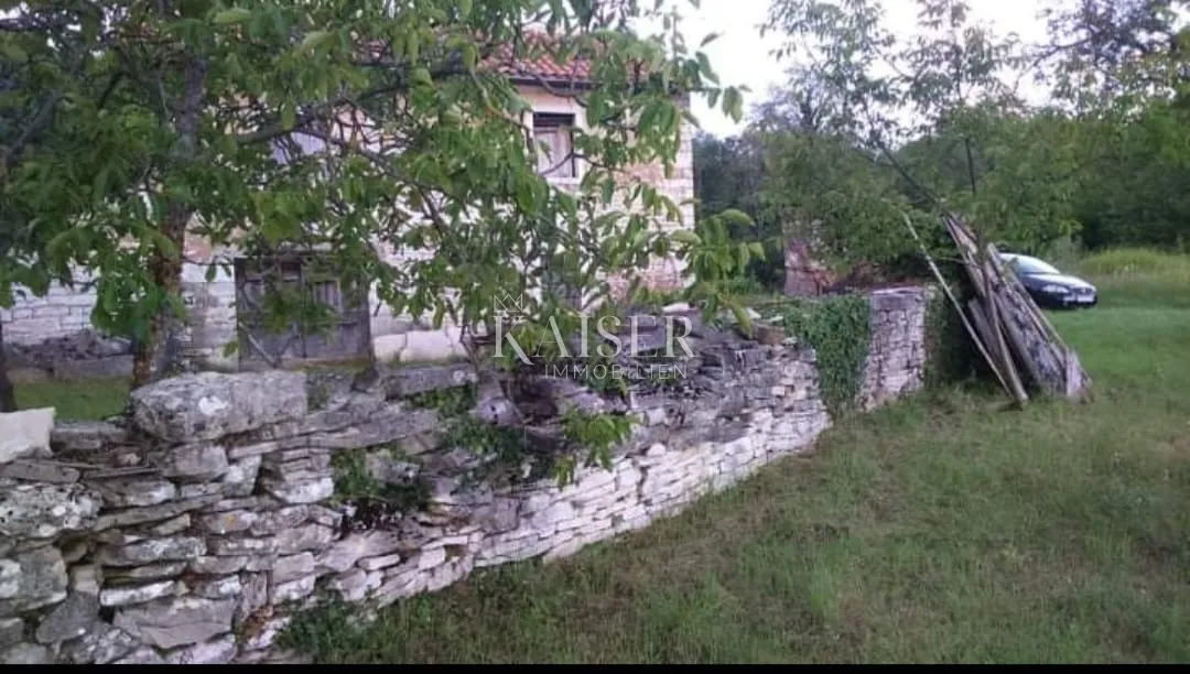 istra, oprtalj - građevinsko zemljište 4500 m2 s dvije kamene kuće - slika 6
