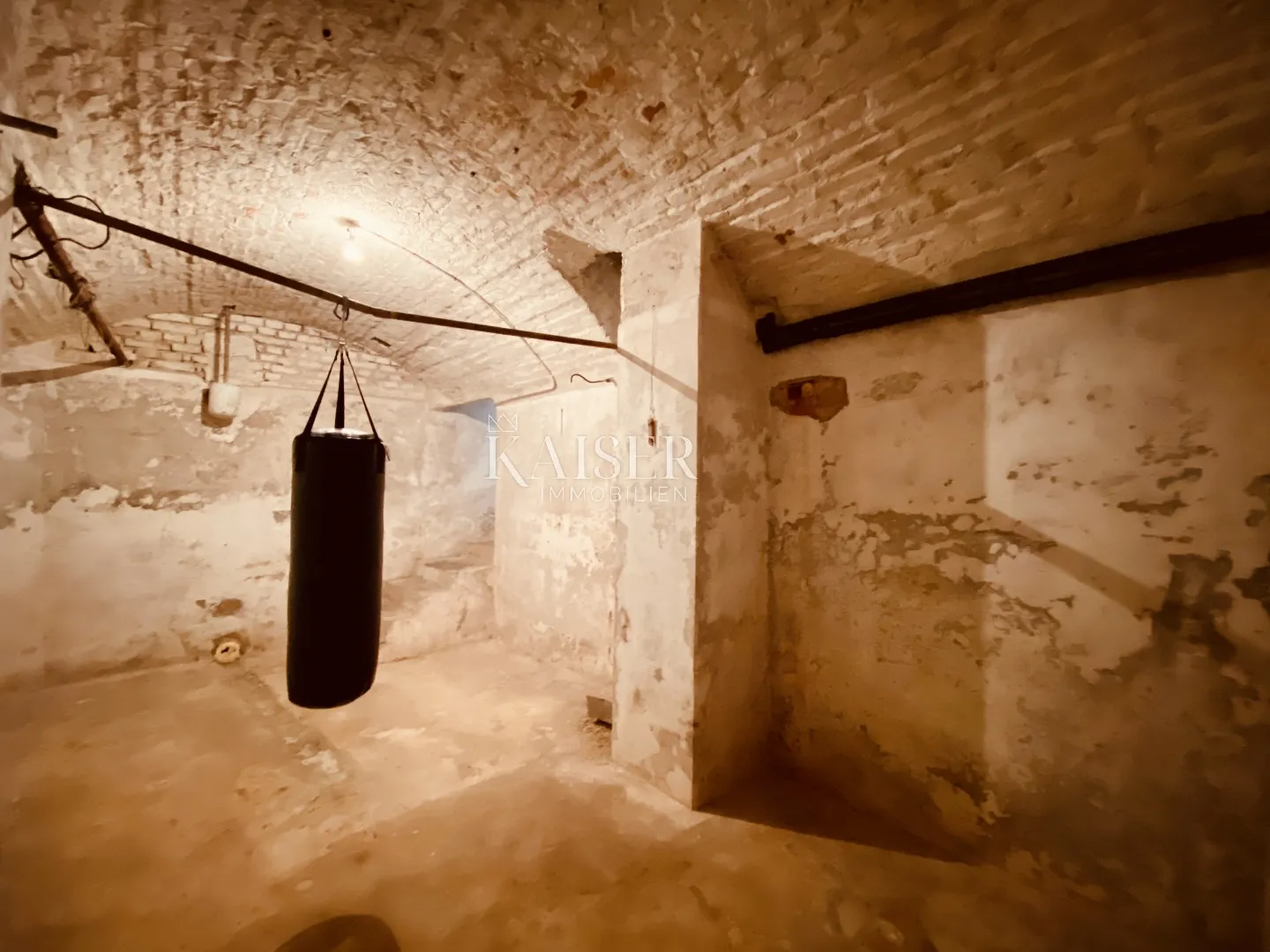 opatija – stan u austrougarskoj vili, 2. red do mora - slika 26