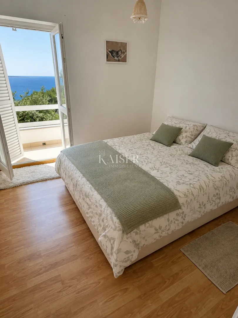 cres, martinšćica - samostojeća kuća 148 m², dva apartmana, 150 m od mora - slika 12