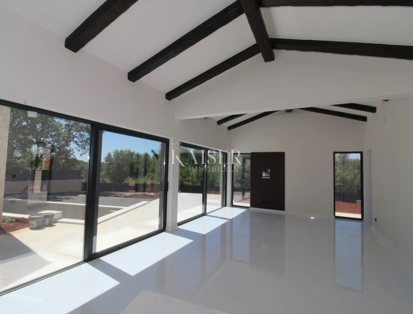 istra, poreč- luksuzna vila 210m2 s bazenom i jacuzziem u prirodi - slika 2