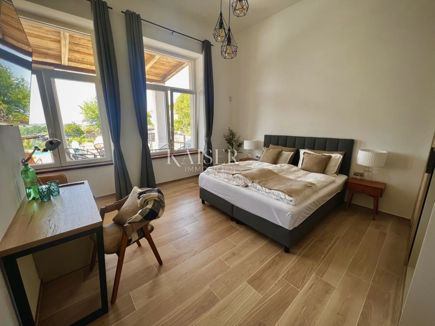istra - poreč, luksuzna stoljetna vila sa bazenom - slika 17