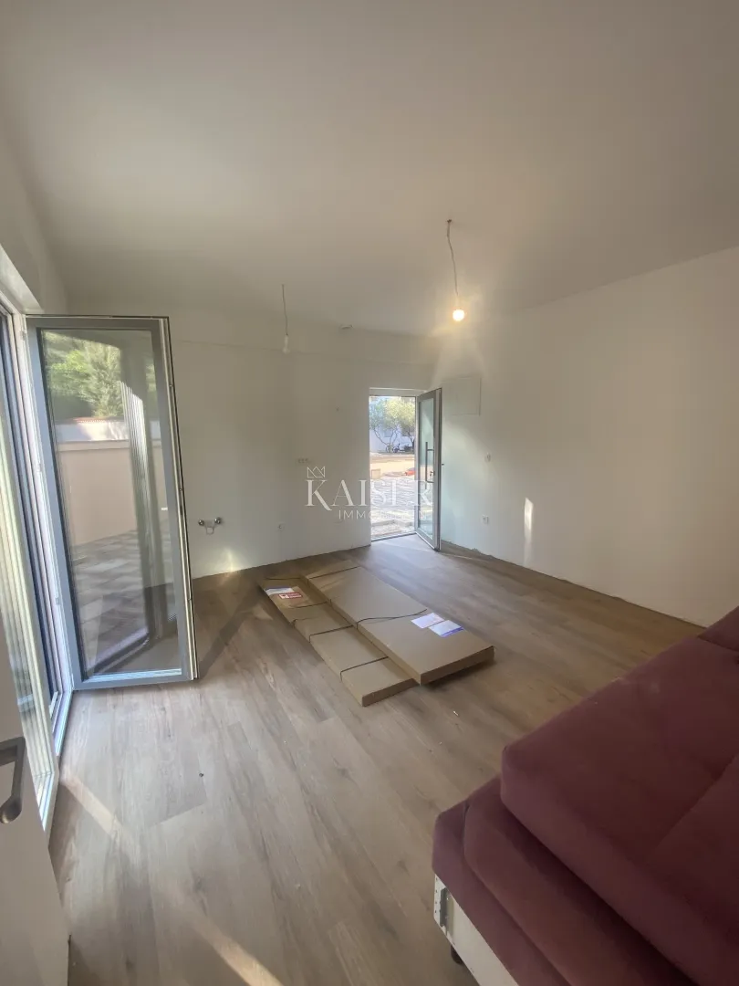 zadar, pakoštane - jednosoban stan 46,28 m2 u prizemlju s bazenom - slika 11
