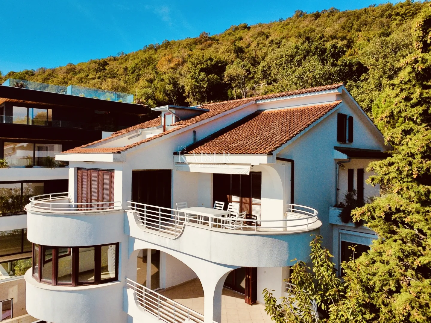 opatija – dvoetažni stan 4s+db s fantastičnim pogledom - slika 21
