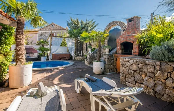 otok krk, šilo, okolica - kuća sa bazenom 145m2 - slika 3