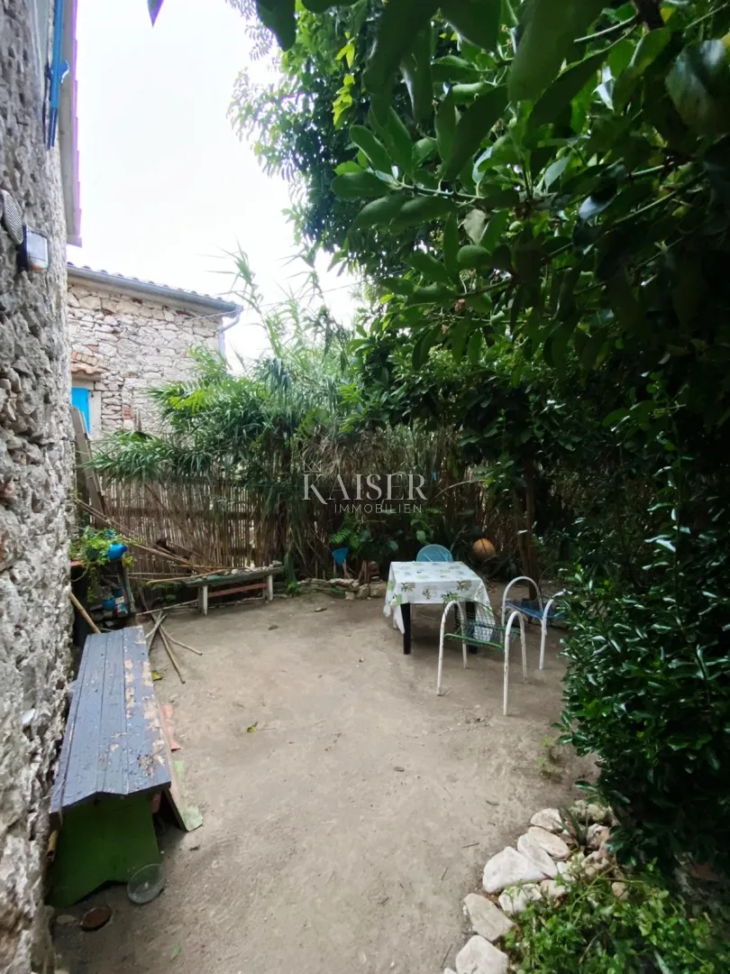 Mali Lošinj, otok Susak - građevinsko zemljište 74m2 u M1 zoni - Susak, Mali Lošinj