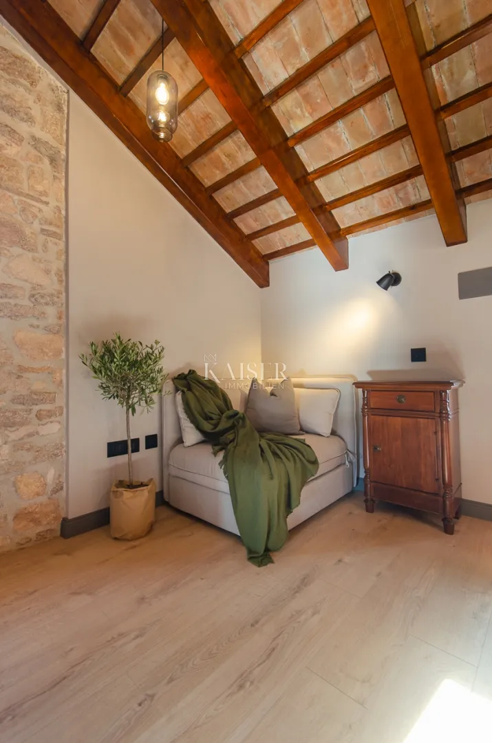 istra, rovinj okolica- šarmantna kamena kuća 170m2 s bazenom - slika 28