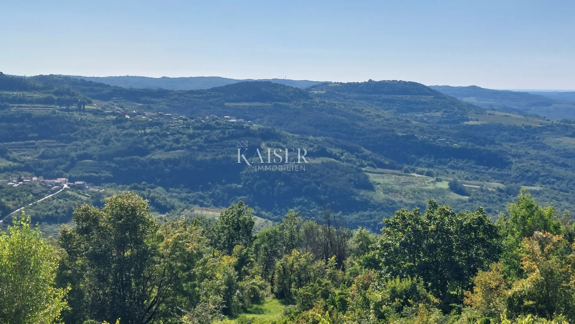 istra, motovun- građevinsko zemljište s predivnim panoramskim pogledom - slika 5