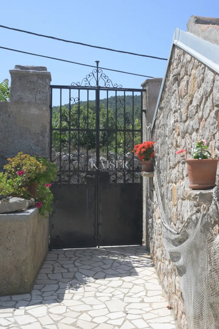 mali lošinj, veli lošinj - uređena kuća s dva stana - slika 5