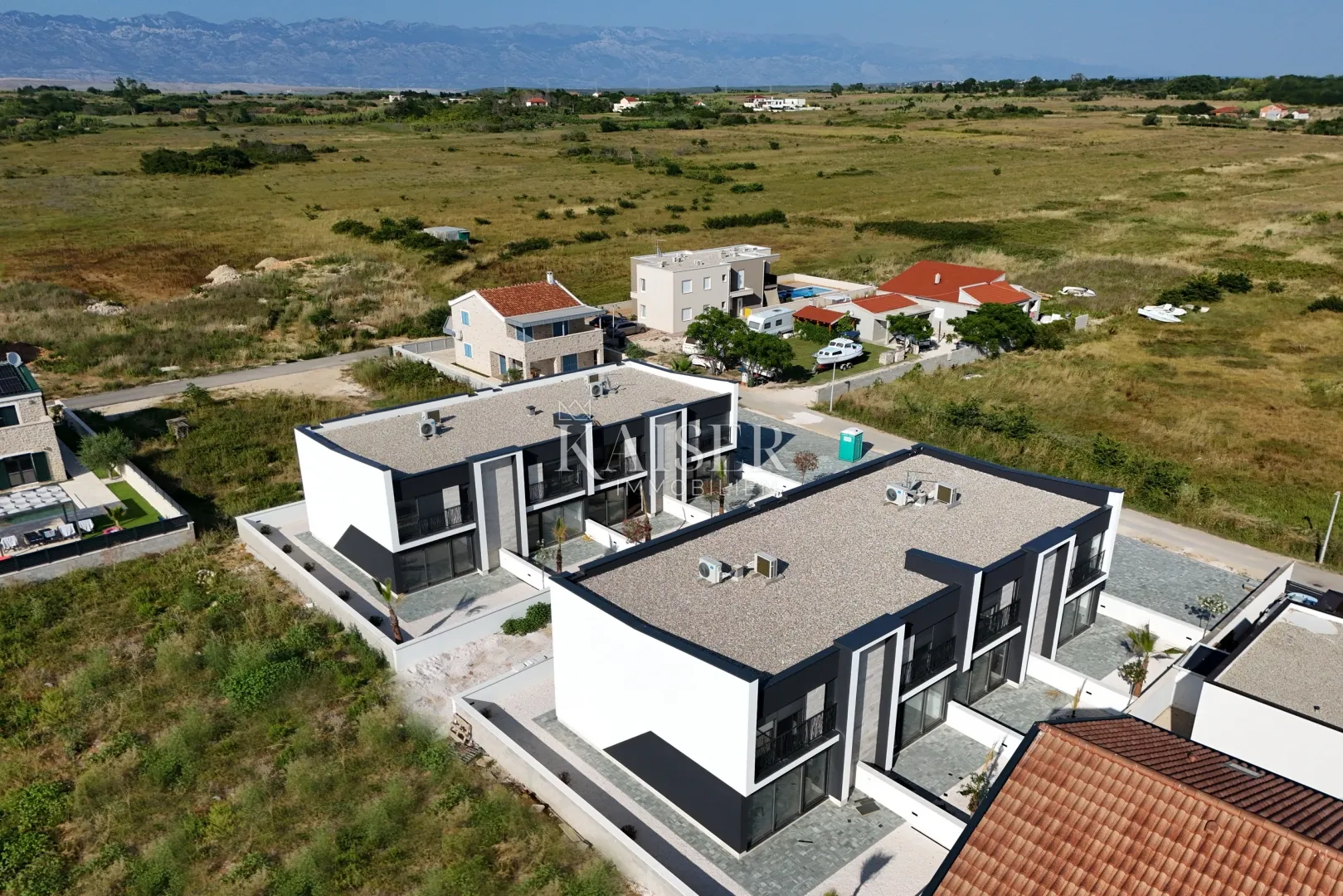zadar, privlaka dvoetažni stan s privatnim vrtom, 400m od mora - slika 50