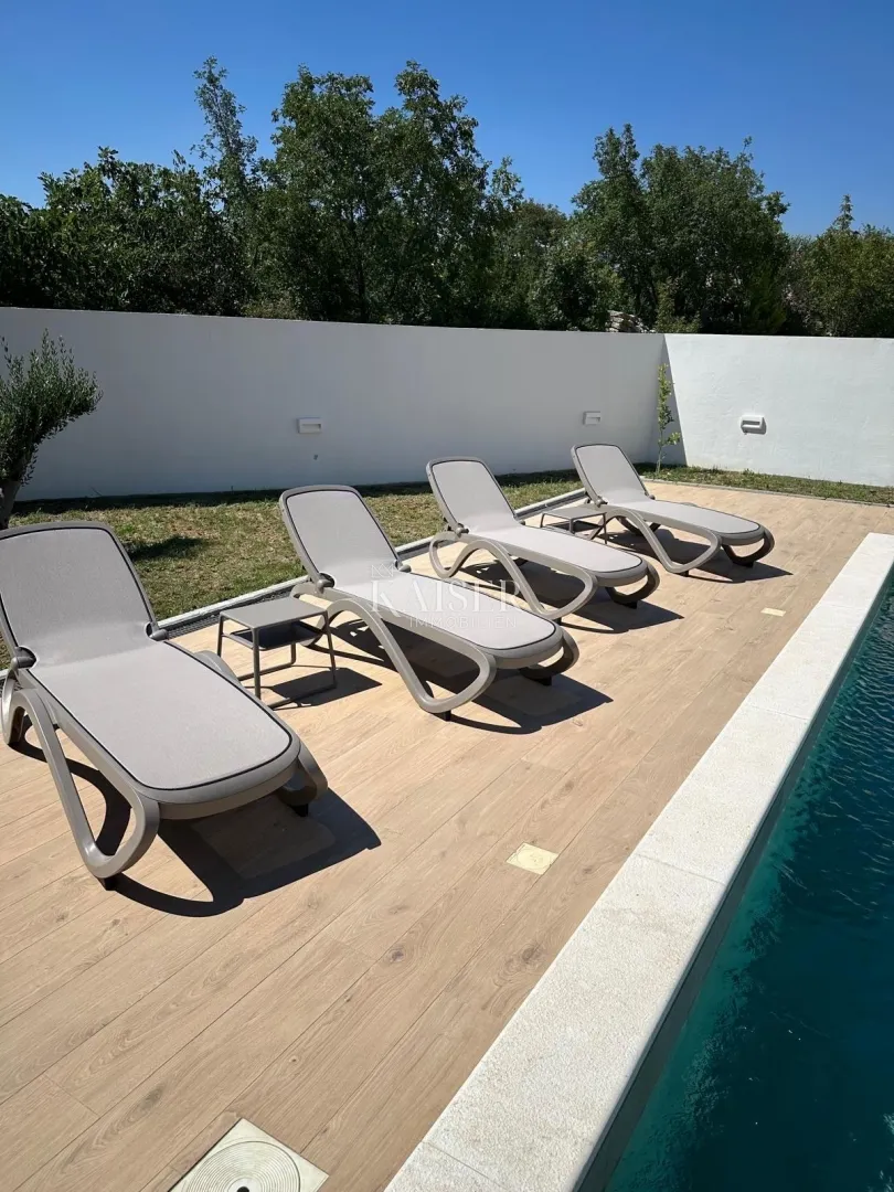 pridraga - elegantna vila 200 m od mora - slika 4
