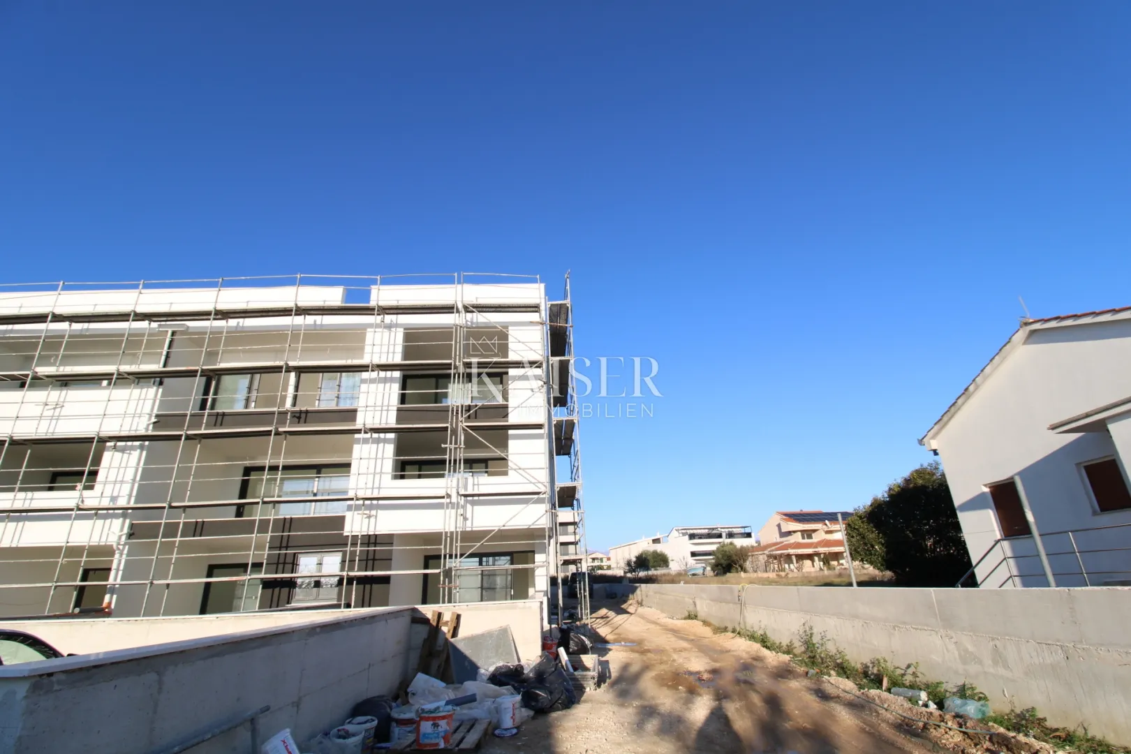 zadar, privlaka: stan na 1. katu s pogledom na more,40m od plaže - slika 13