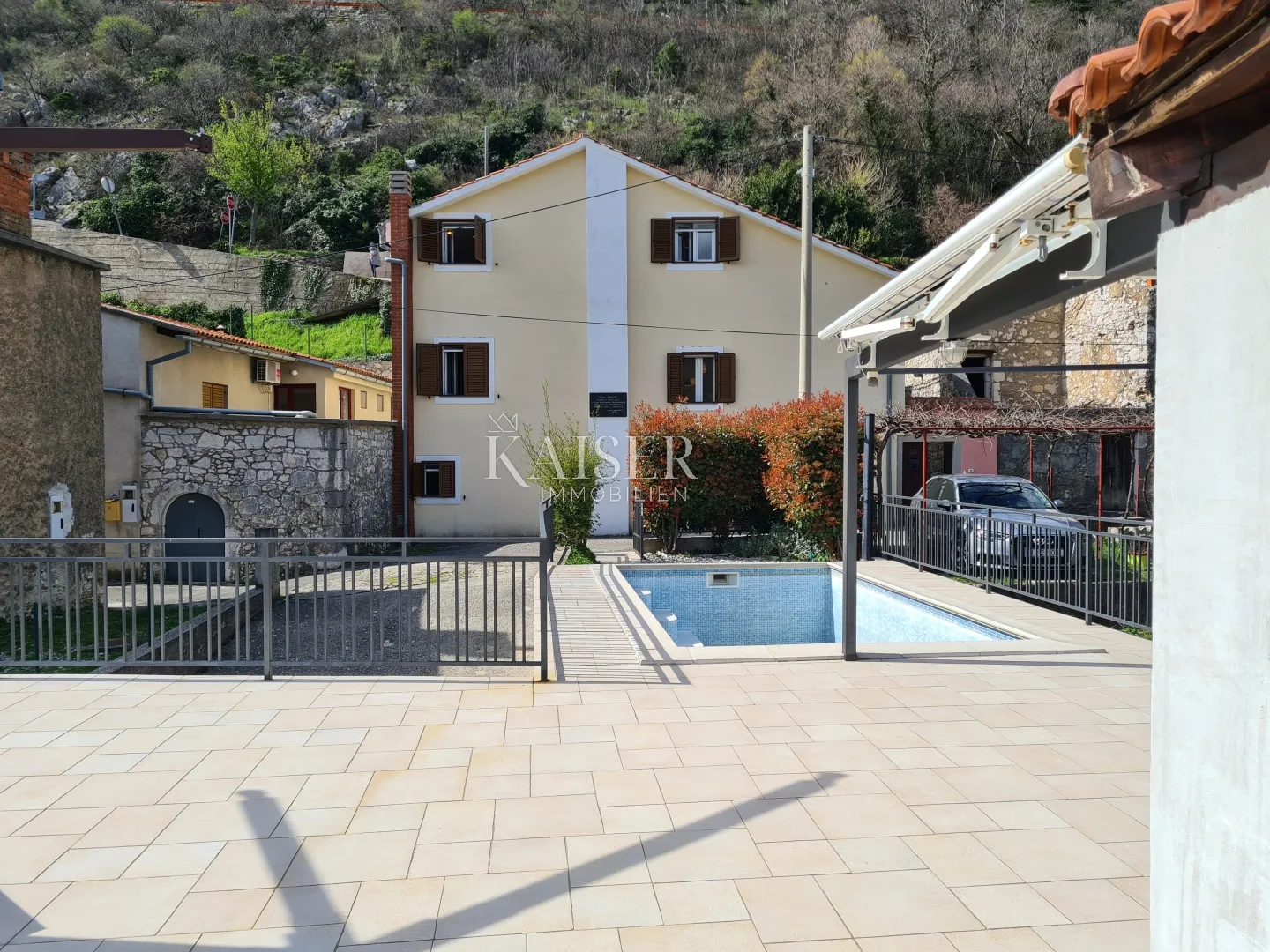 bribir - prekrasna renovirana kuća sa bazenom i garažom - slika 2