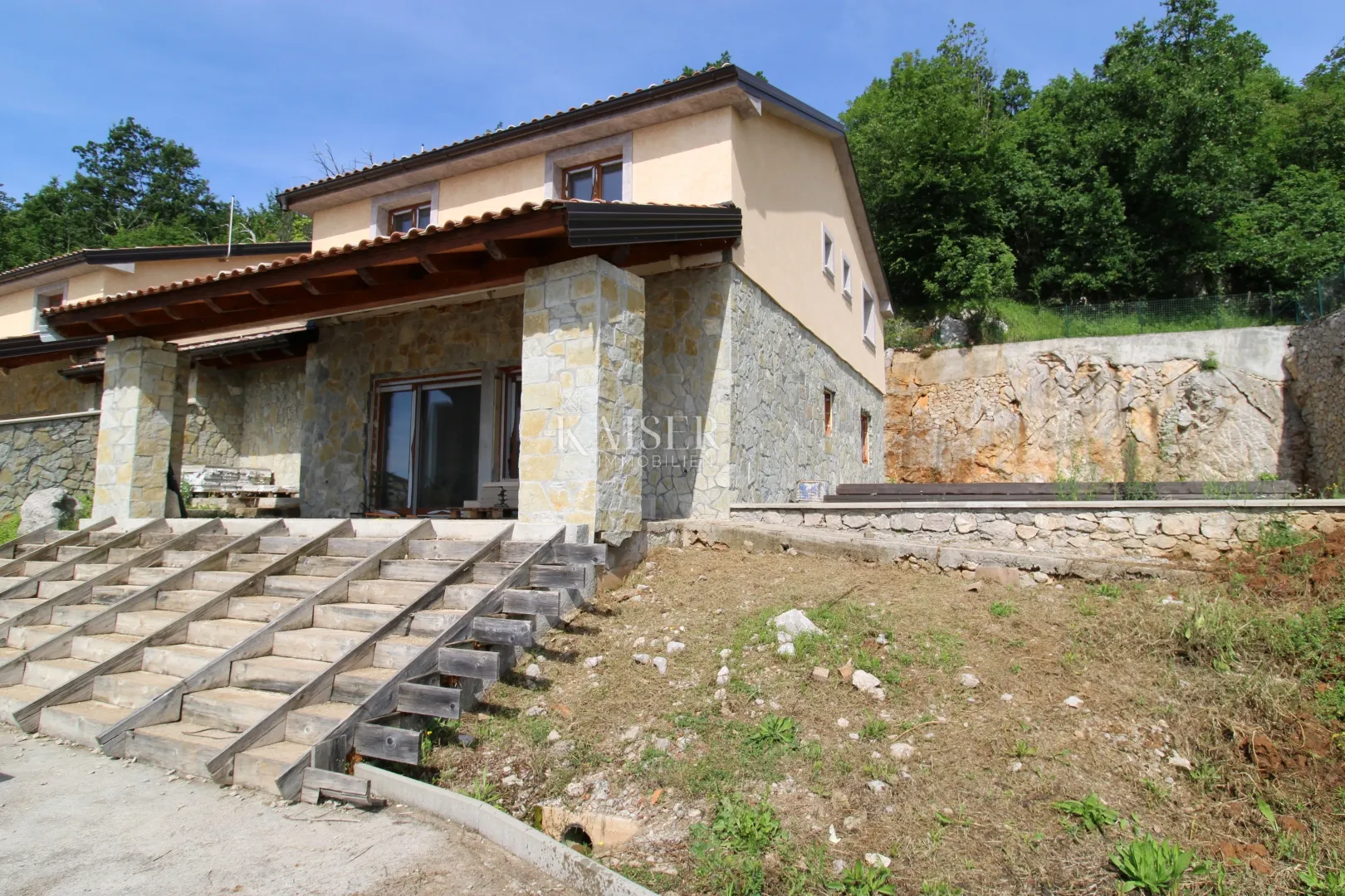ičići-poljane, adaptirana dvojna kamena luksuzna kuća - slika 3