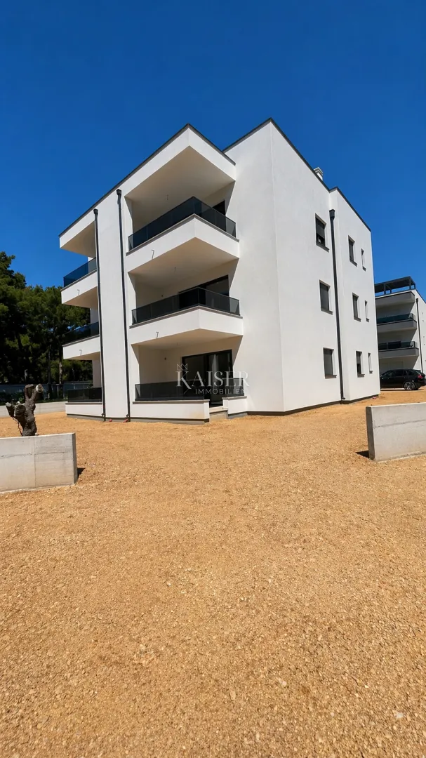 pakoštane – stan s5 s krovnom terasom, 300 m od mora - slika 22