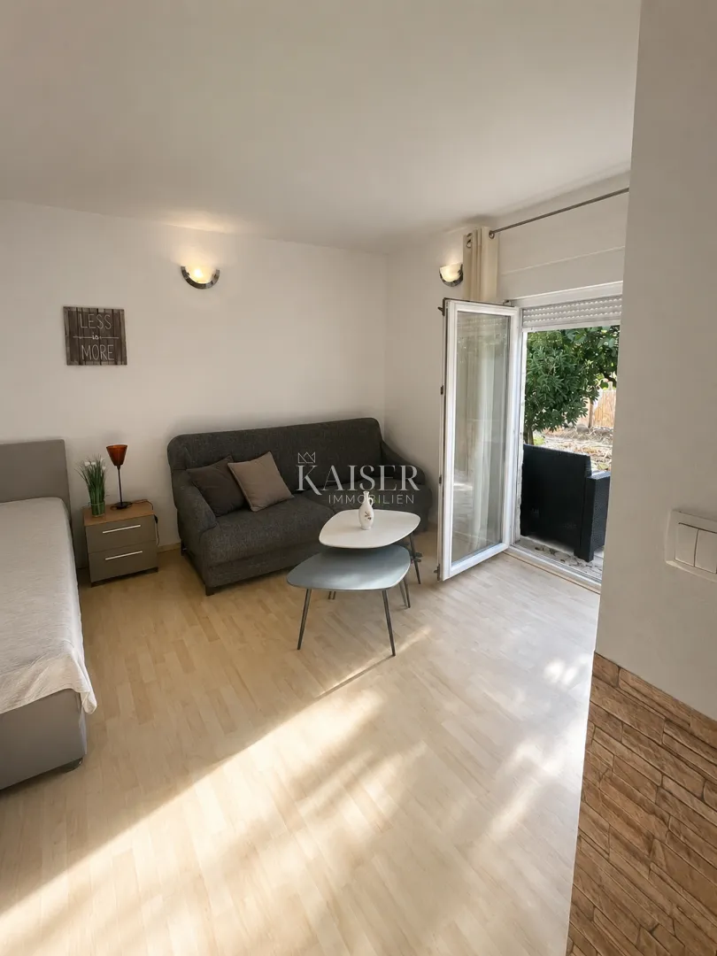 cres, martinšćica - samostojeća kuća 148 m², dva apartmana, 150 m od mora - slika 10