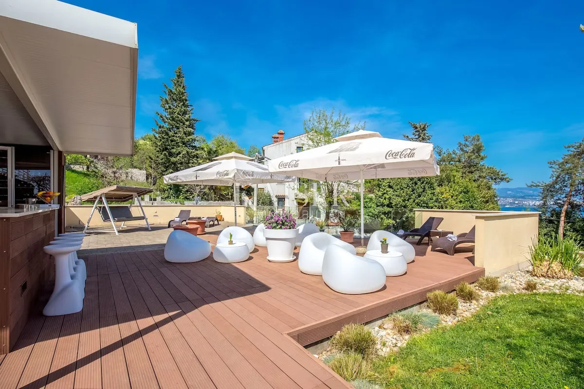 lovran – apartmanska vila s velikim zemljištem i projektom za boutique hotel - slika 25