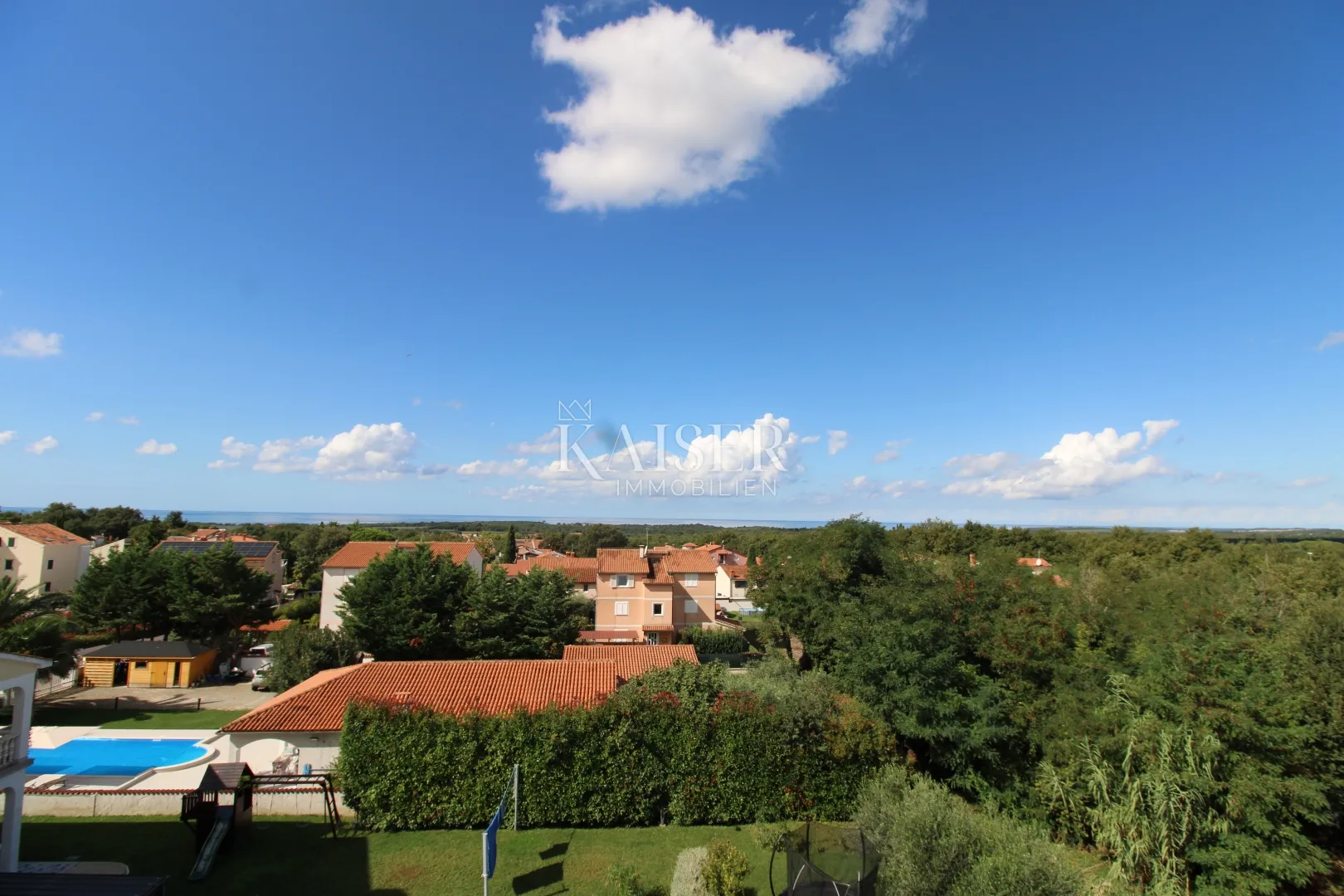 istra - poreč, stan na 3km od mora s pogledom - slika 18