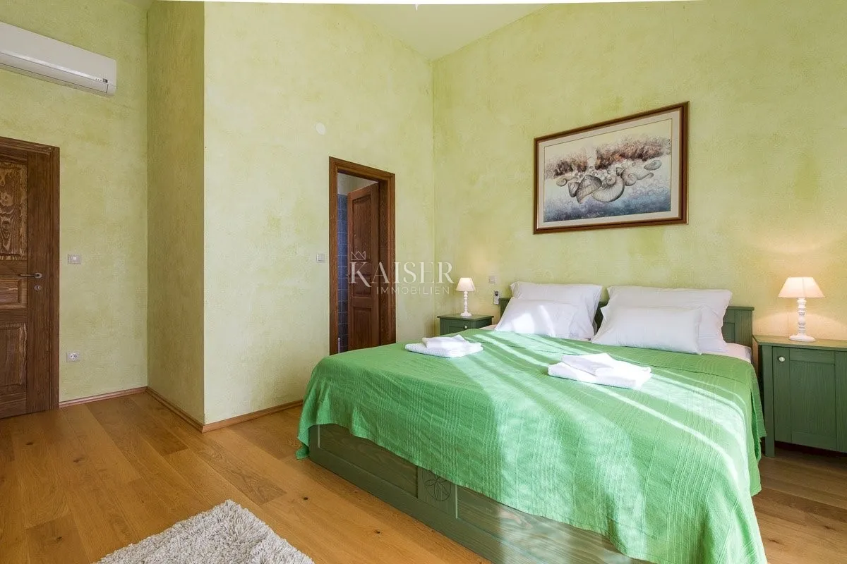 otok krk, dobrinj, okolica - luksuzna villa 179m2 - slika 10