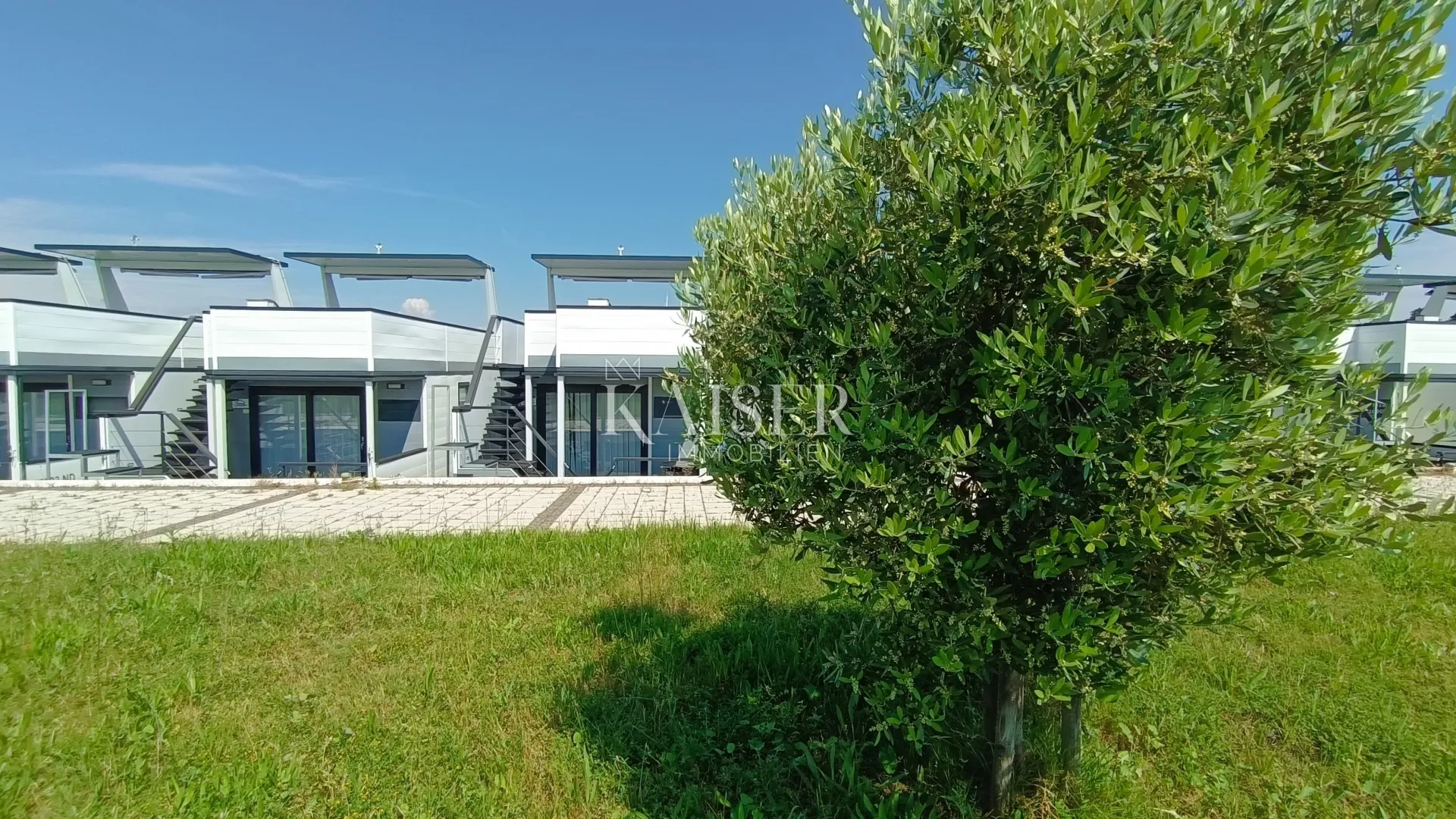 istra, novigrad- jedinstvena kuća 84 m², vaš dom na vodi - slika 1