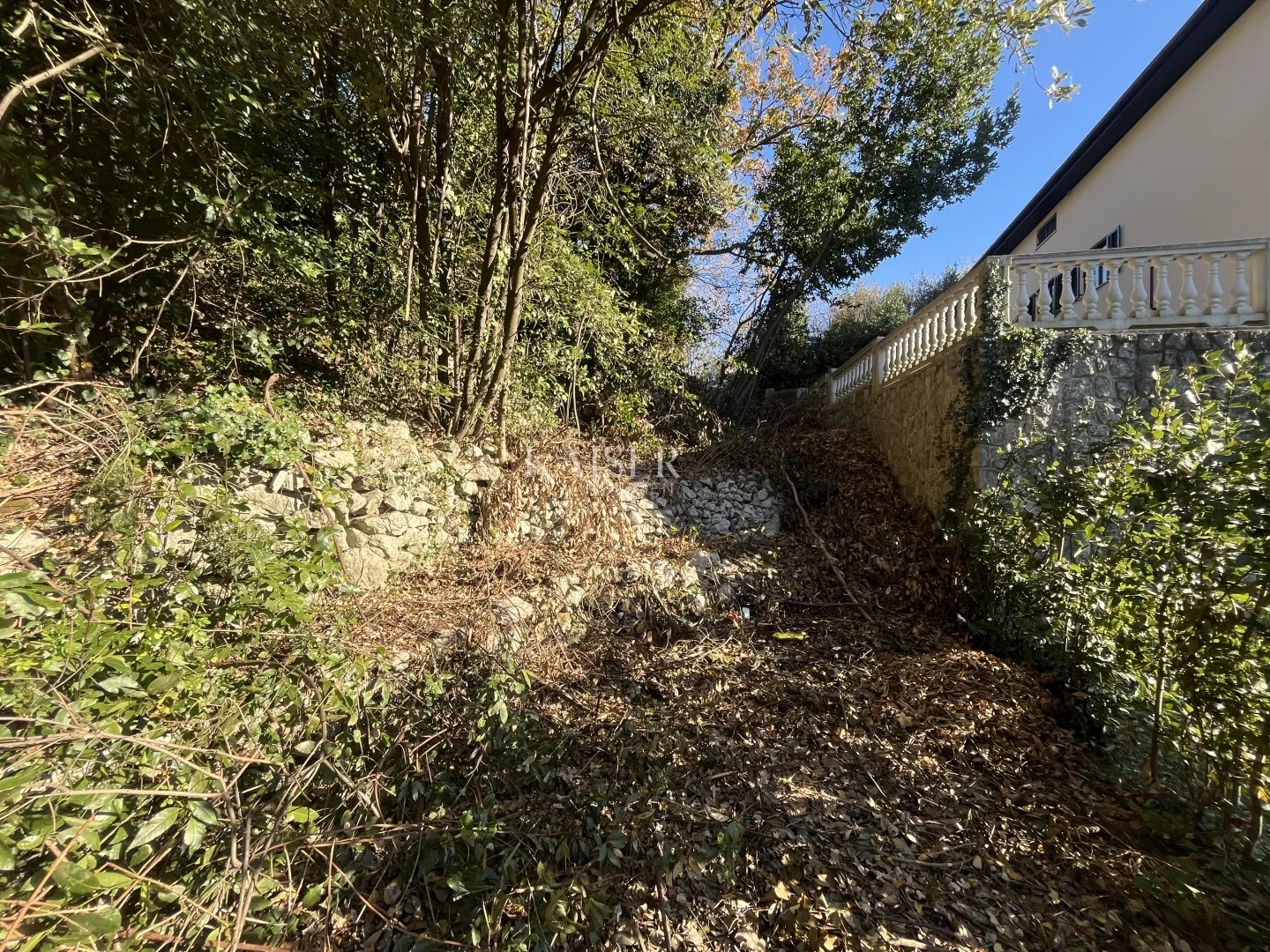 srdoči - građevinsko zemljište u samom centru! 990 m2 - slika 5
