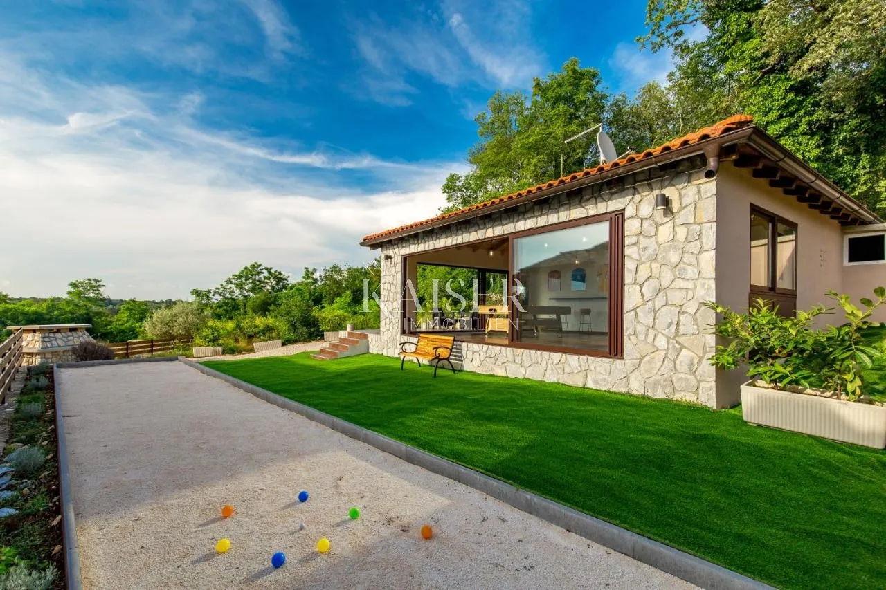 istra - villa s bazenom i okućnicom 1000 m2 - slika 10