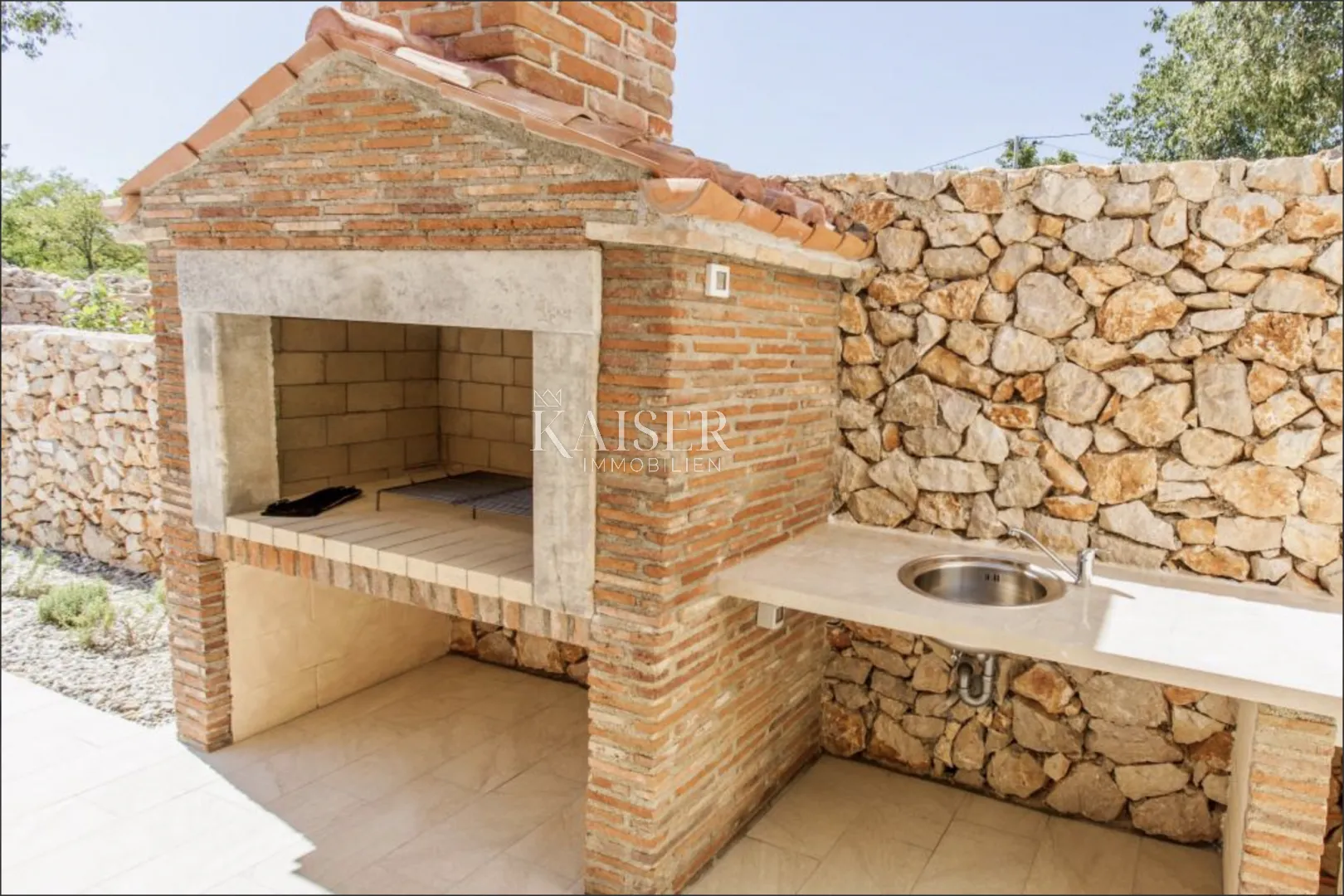 krk, garica - predivna vila 150m2 s bazenom - slika 16
