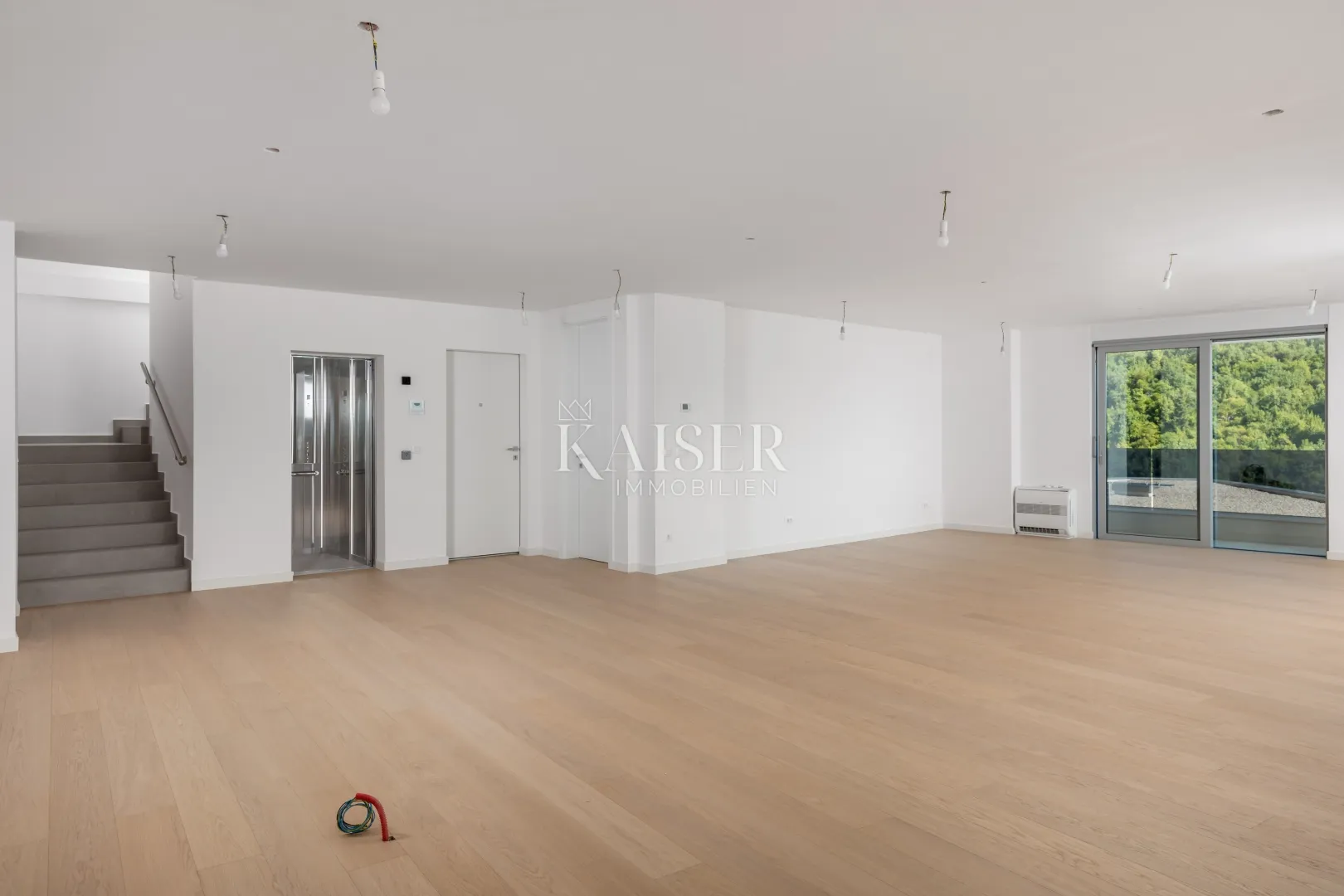 opatija, penthouse, blizina centra, pogled na opatiju i kvarner s vrha krova - slika 20