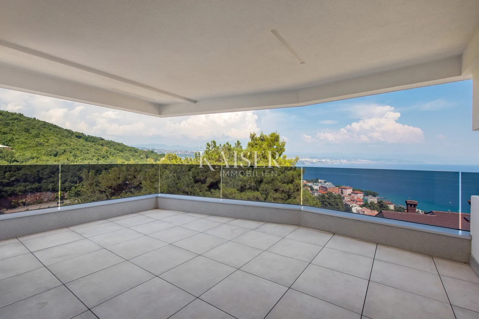 opatija ,novogradnja s liftom, ii kat, stan 107 m2 s pogledom na kvarner - slika 4