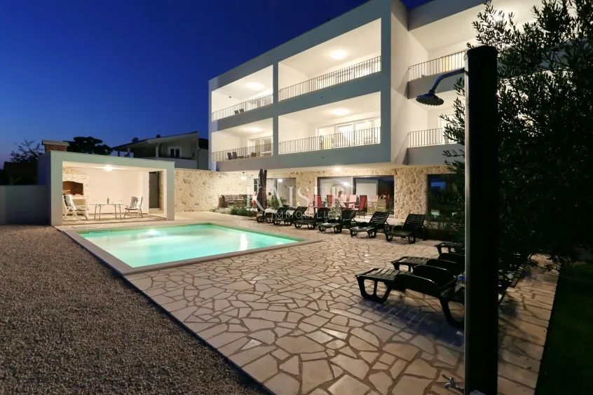 sukošan, zadar - moderan dvosoban apartman s lođom i pogledom na more - slika 5
