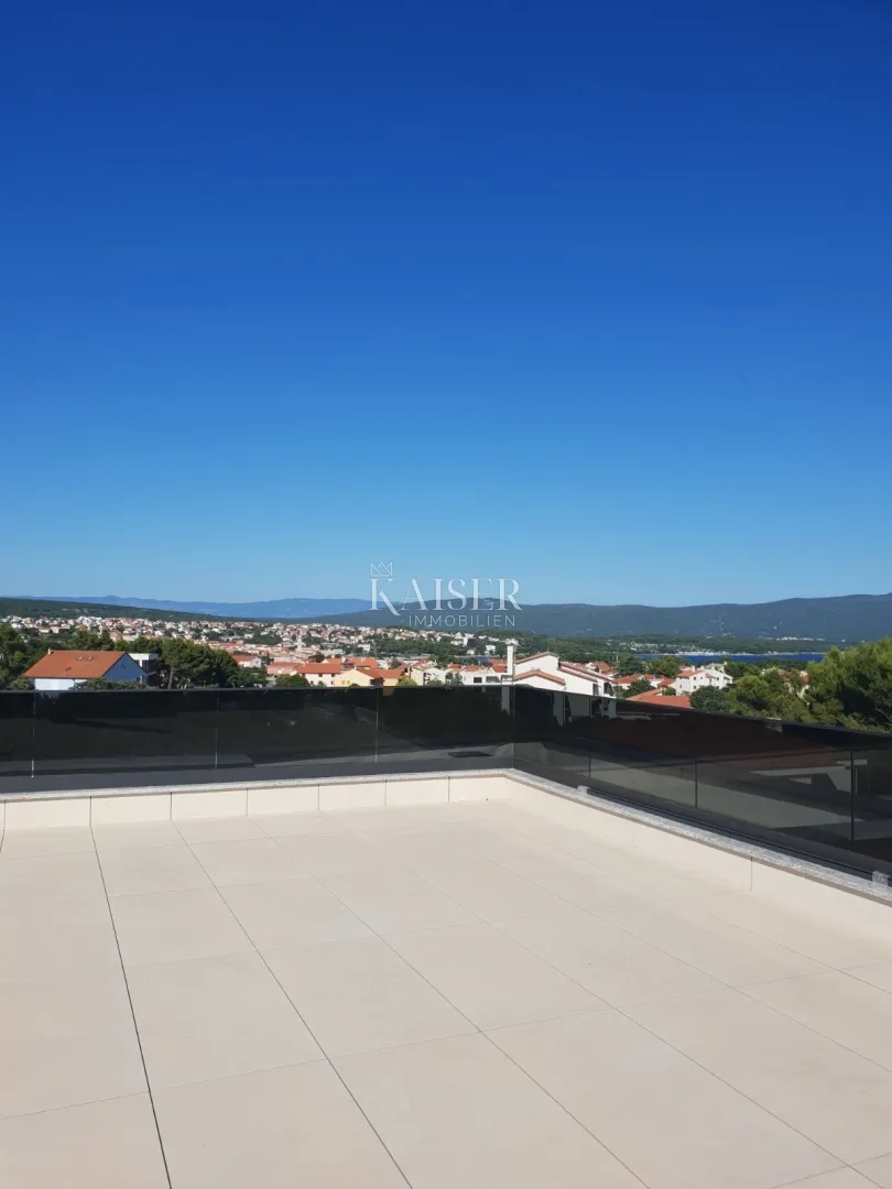 krk, luksuzan penthouse s krovnom terasom od 88 m² i panoramskim pogledom - slika 8