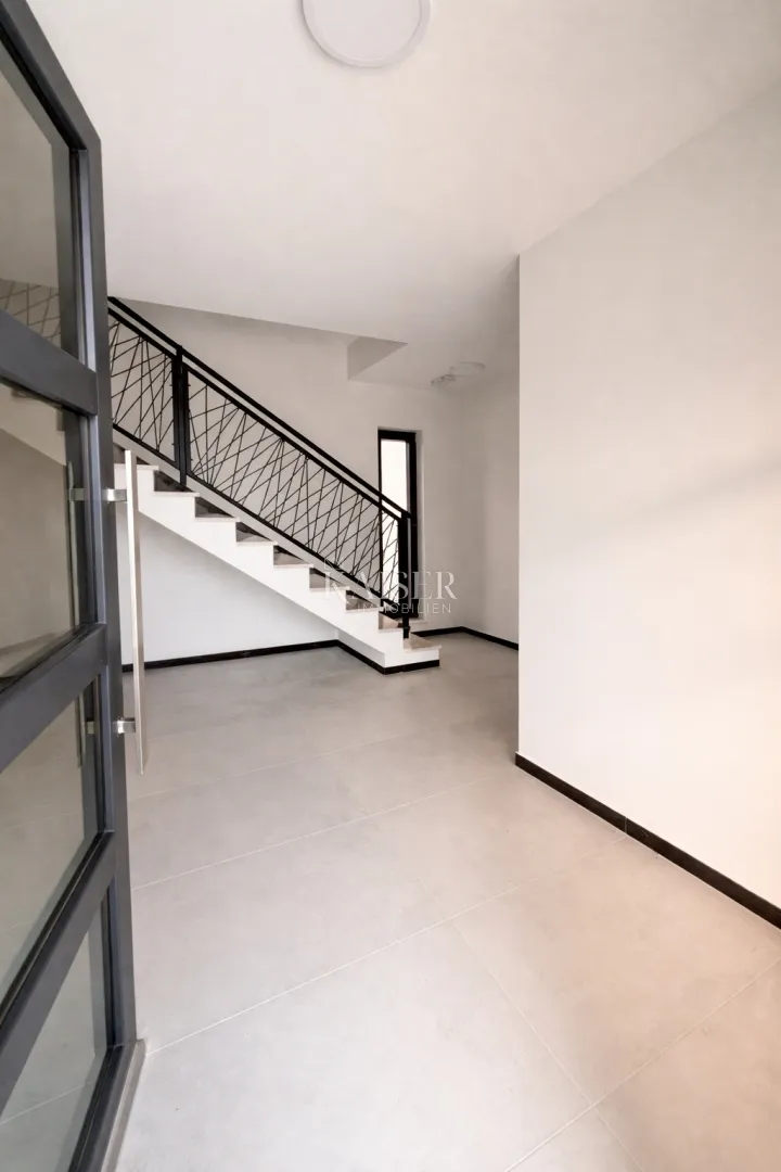 zadar – privlaka | apartman s krovnom terasom i pogledom, 200 m od mora - slika 4