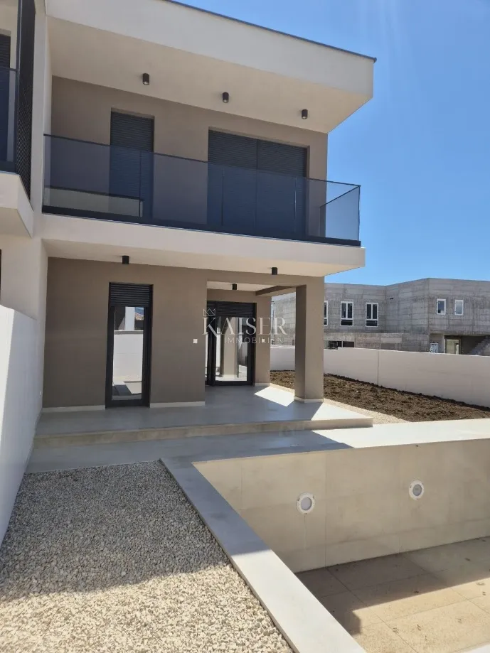 vrsi, mulo – apartmani u novogradnji sa bazenom, odmah useljivi - slika 3