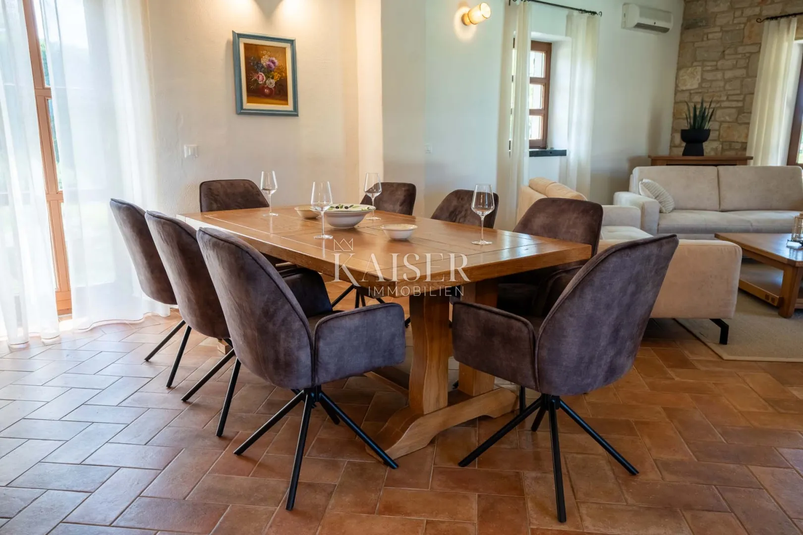 poreč, okolica, prekrasna kamena vila sa bazenom - slika 11