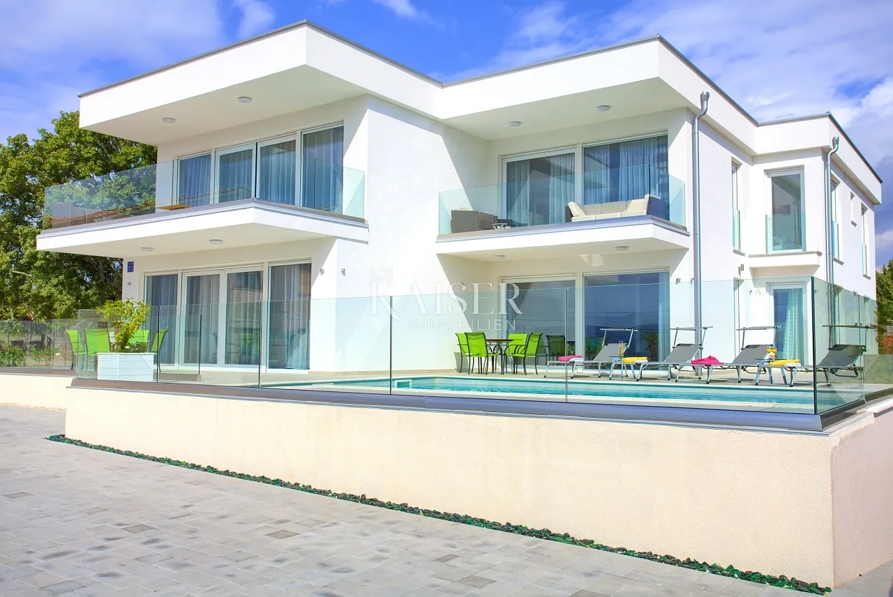 otok krk, okolica- moderan apartman 78m2 s bazenom - slika 23