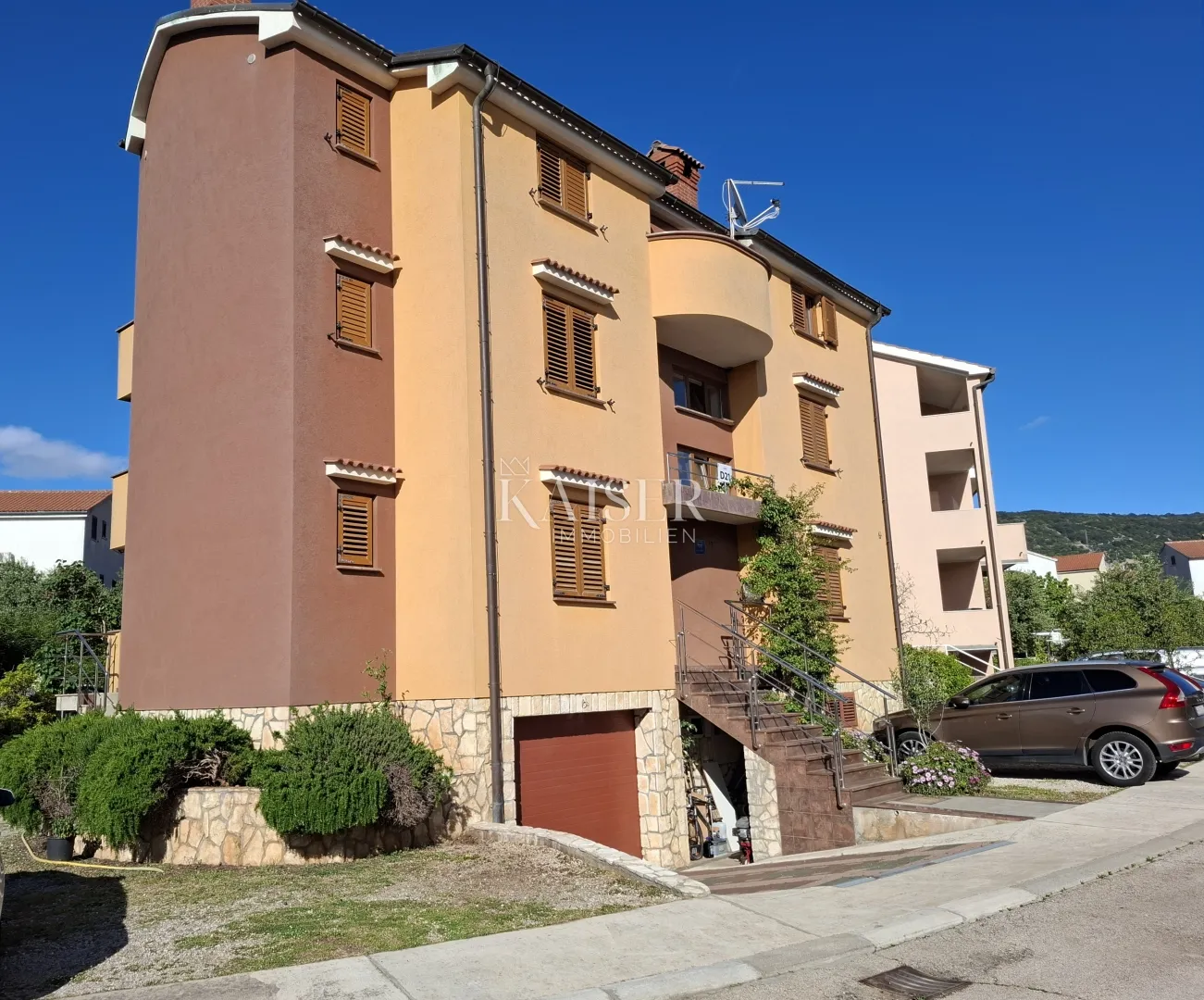 otok cres, cres, kuća sa više apartmana - slika 2