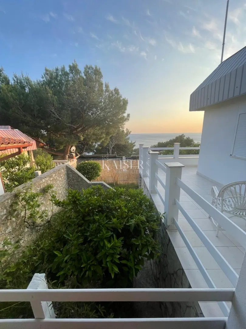 cres, martinšćica - samostojeća kuća 148 m², dva apartmana, 150 m od mora - slika 23